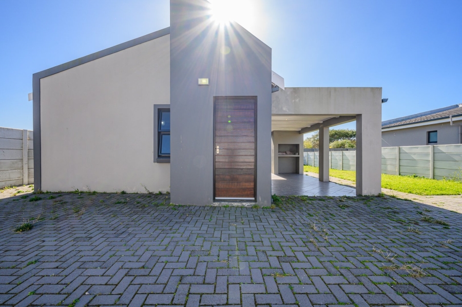 2 Bedroom Property for Sale in Parsonsvlei Eastern Cape